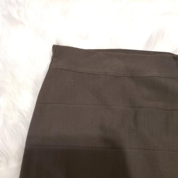 BEBE Dark Green High Waist Zipper Bodycon Bandage Skirt - Size XXS, XS, … - Picture 4 of 4